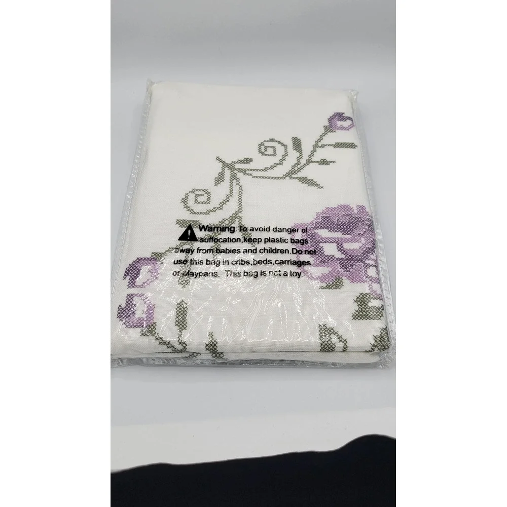 Brand new set of 2 Serenta rose vilot‎ valance